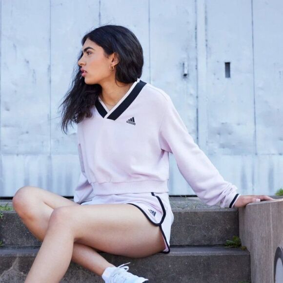 ADIDAS CROPPED V-NECK SWEATSHIRT IN ALMOST PINK - SIZE XS - Picture 3 of 10